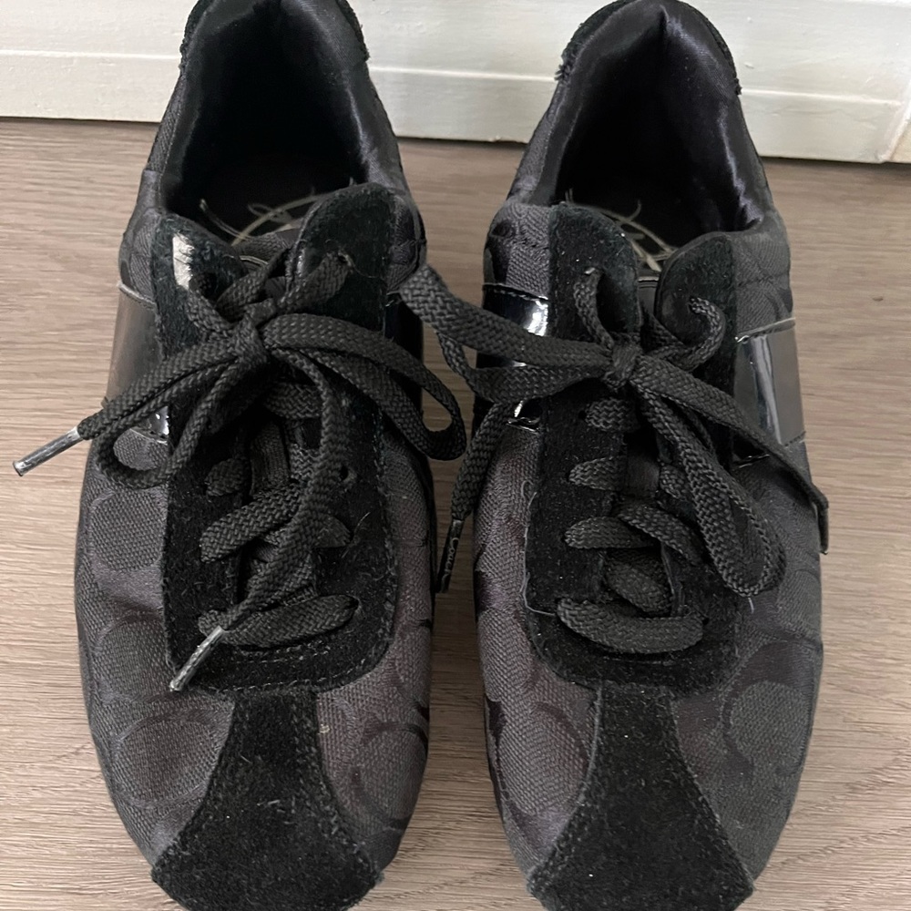 Coach Hadley Black Monogram Signature Size 6.0 US Q1236 Designer Sneakers
